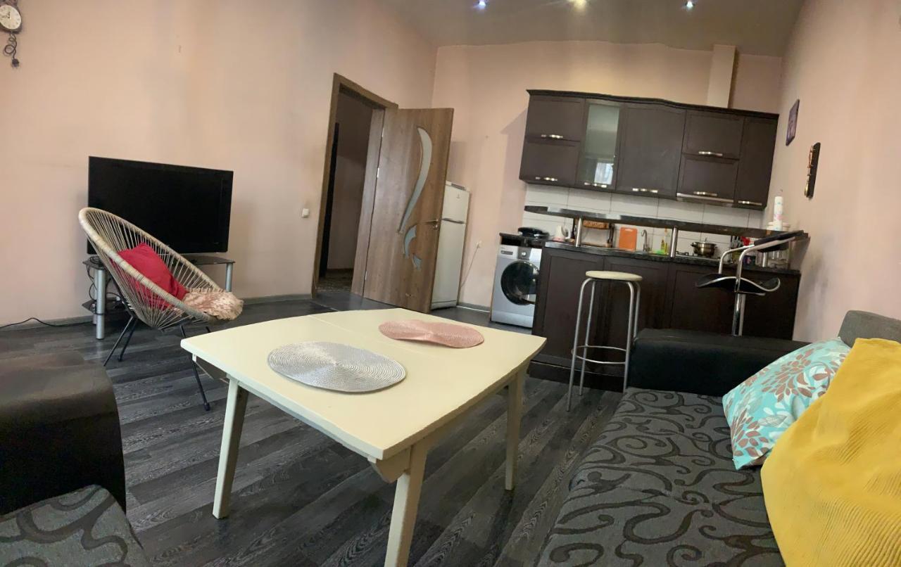 Tbilisi Central Street Cosy Apartments Bagian luar foto