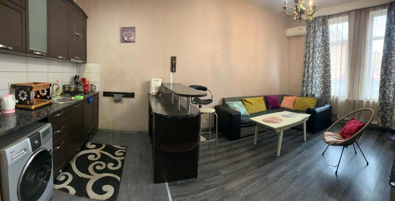 Tbilisi Central Street Cosy Apartments Bagian luar foto